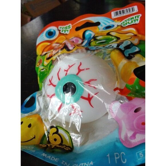 Eye Eyeball Splat Ball Toy Stress Relief - Picture 2 of 3
